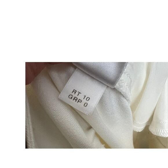 St. John Caviar Creamy White Wide Leg Jeans Sz. 10 - Picture 8 of 8